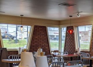 Jefferson City Restaurant: 223 E Broadway Blvd, Jefferson City, TN 37760